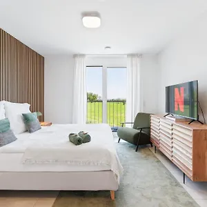 deluxe-maisonette-stuttgart-flughafen-messe-parkplatz.stuttgart-hotel.com/